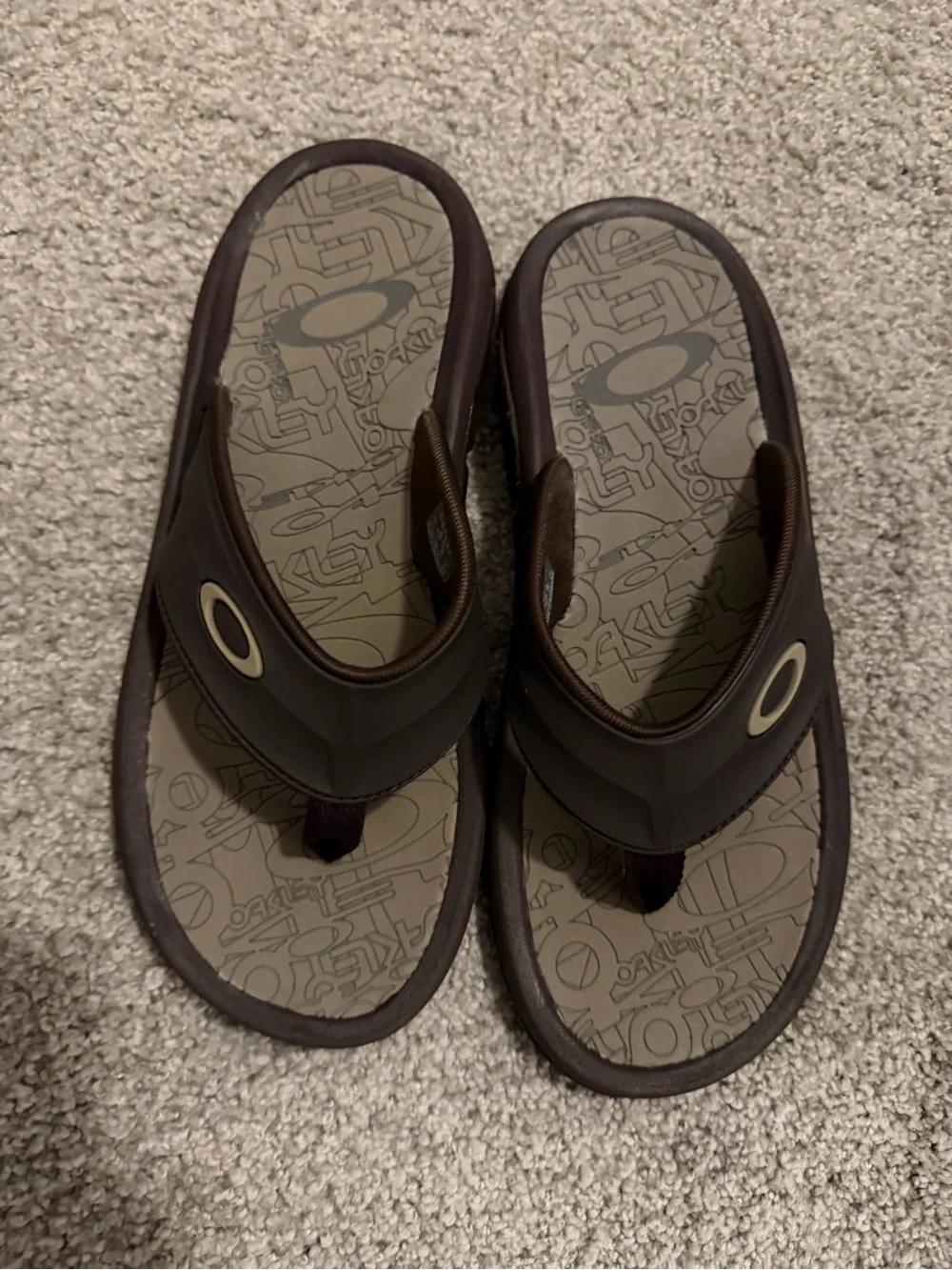 Oakley Brown and Beige Logo Thong Sandals